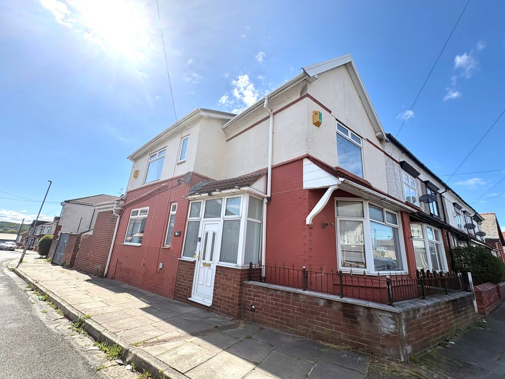 Property photo 1 of 16 Image