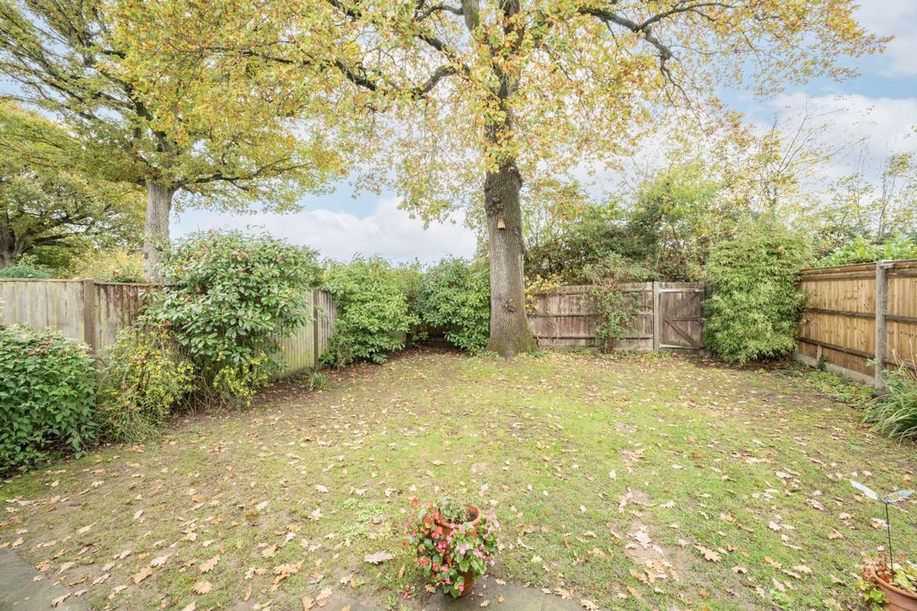 Property photo 3 of 21