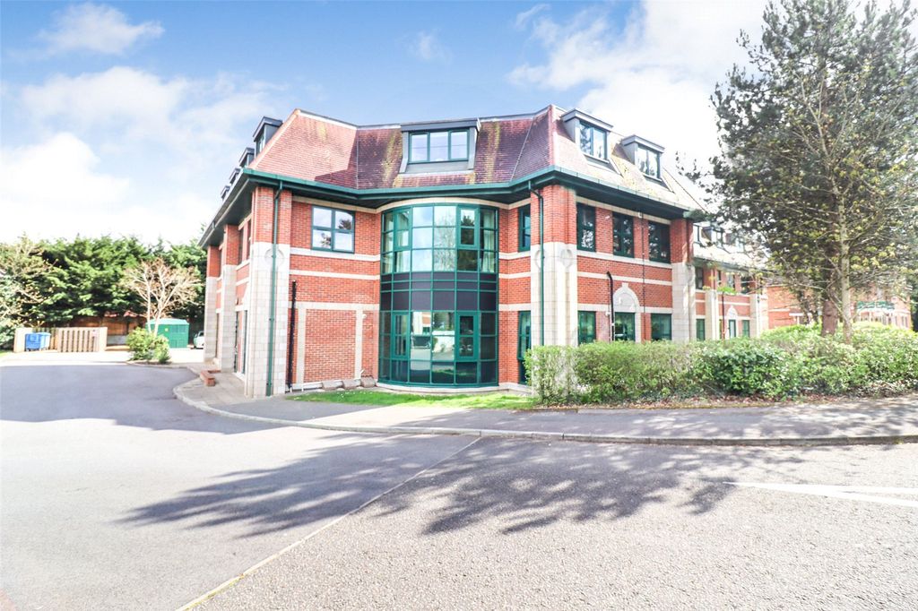 Property photo 1 of 8 Picture No. 16