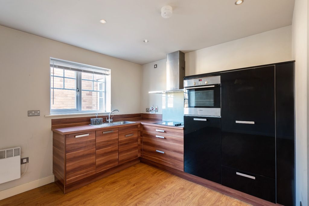 Property photo 3 of 7 Picture 3