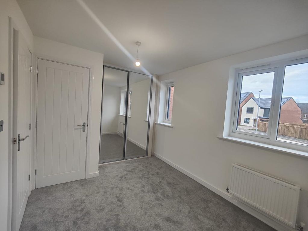 Property photo 2 of 8 2