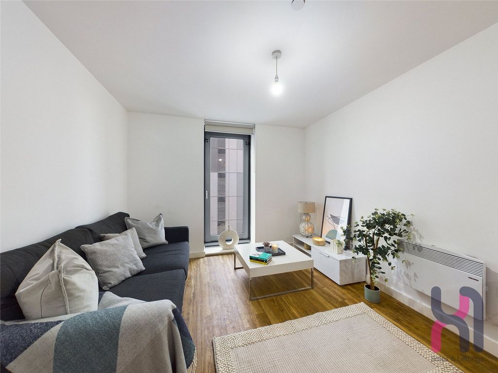 Property photo 2 of 12