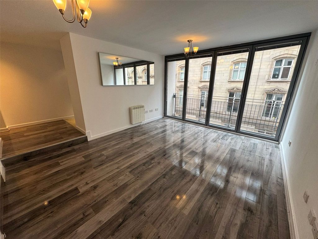 Property photo 1 of 7 Picture No. 07