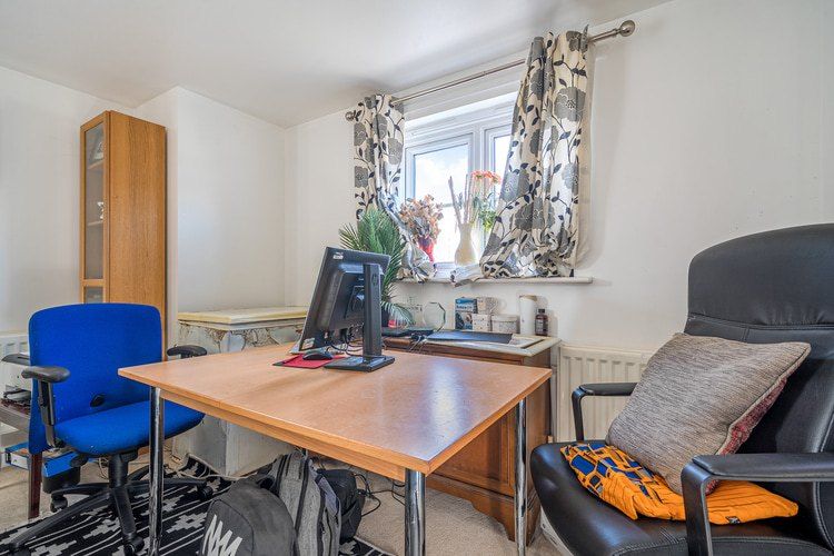 Property photo 3 of 18