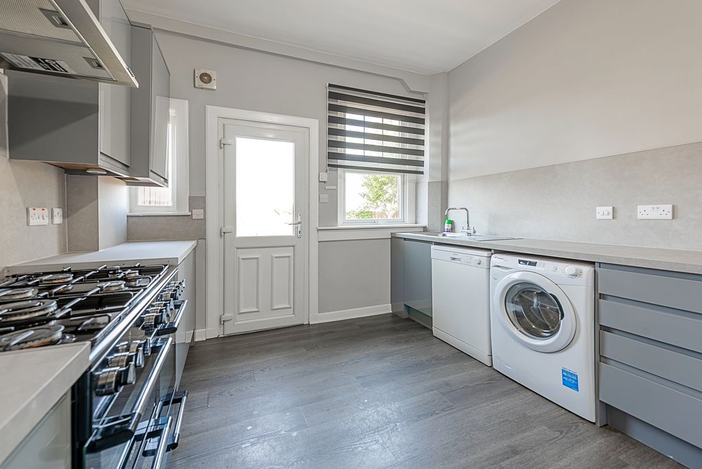 Additional image 9 of 4 bed flat for saleStobhill Road, Gorebridge EH23