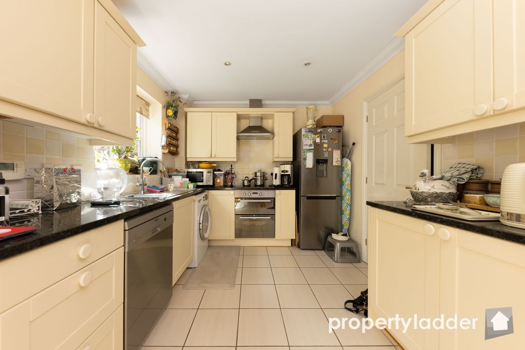 Property photo 2 of 15 Pl-4