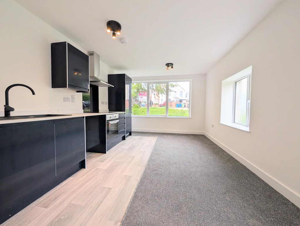 Property photo 1 of 5 Bedroom 1