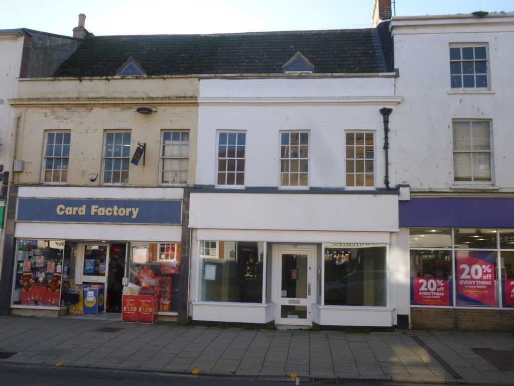 Property photo 1 of 6 Photo 7