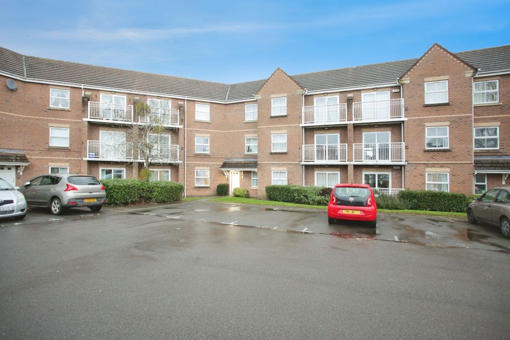 Property photo 1 of 13 Front View