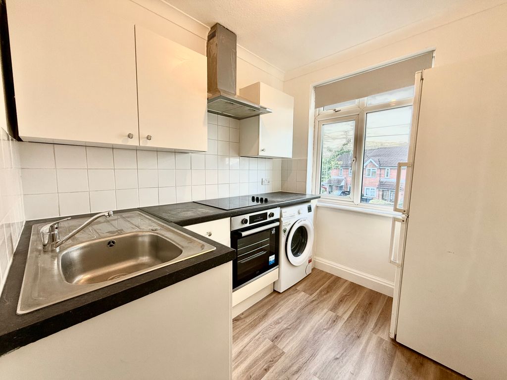 Property photo 2 of 5 Img_4917