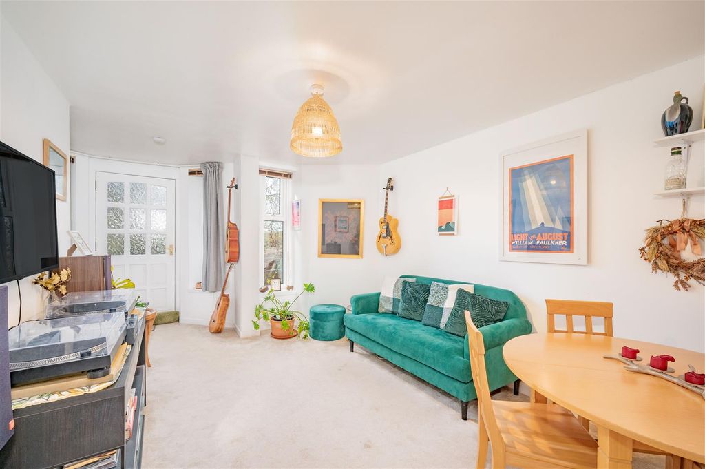 Property photo 2 of 21 330A Perth Road Dundee Reshoot-9.Jpg