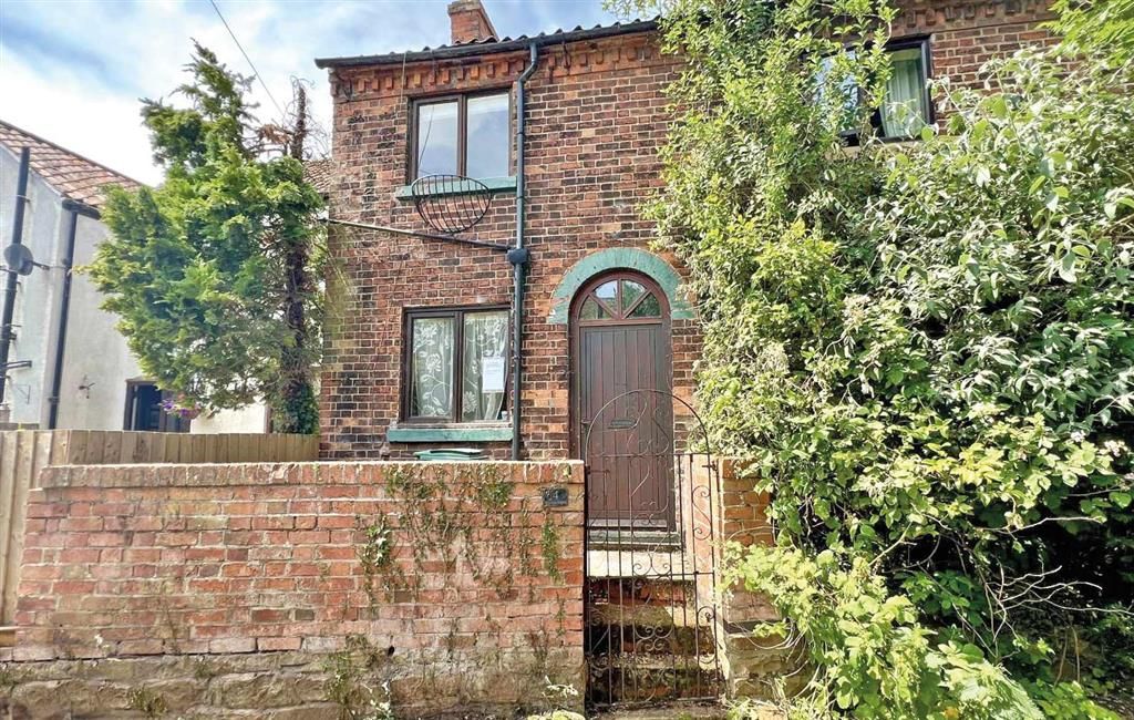 Property photo 1 of 5