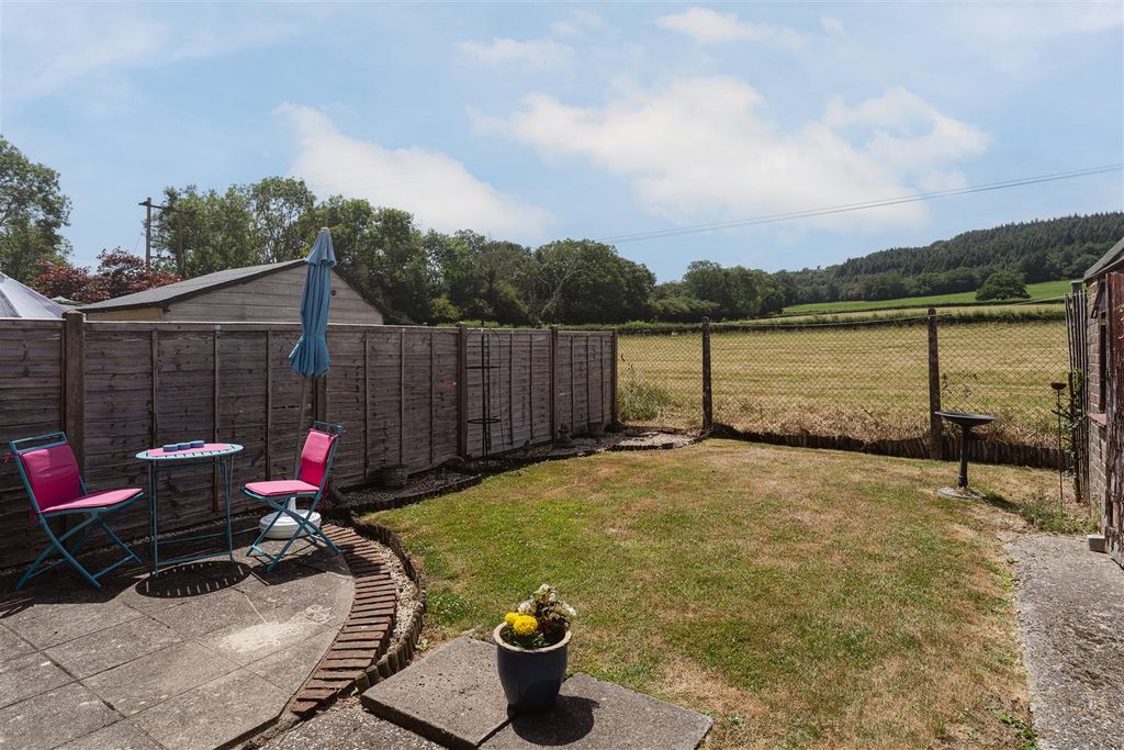 Property photo 3 of 16 11.Jpg