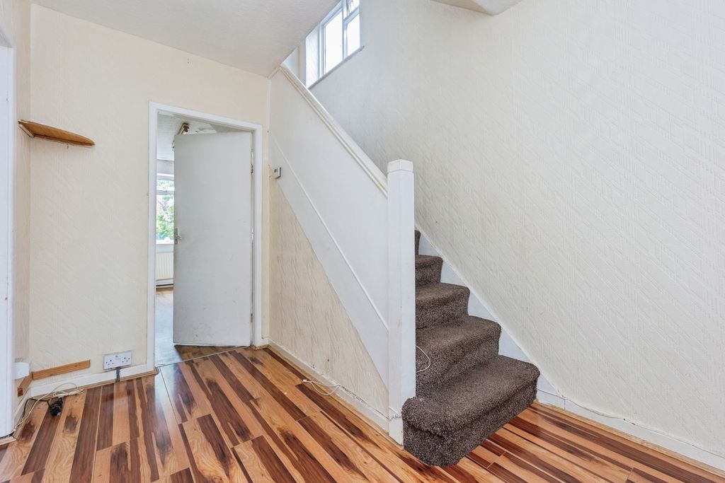 Property photo 2 of 25 Pbox-Img.Jpg