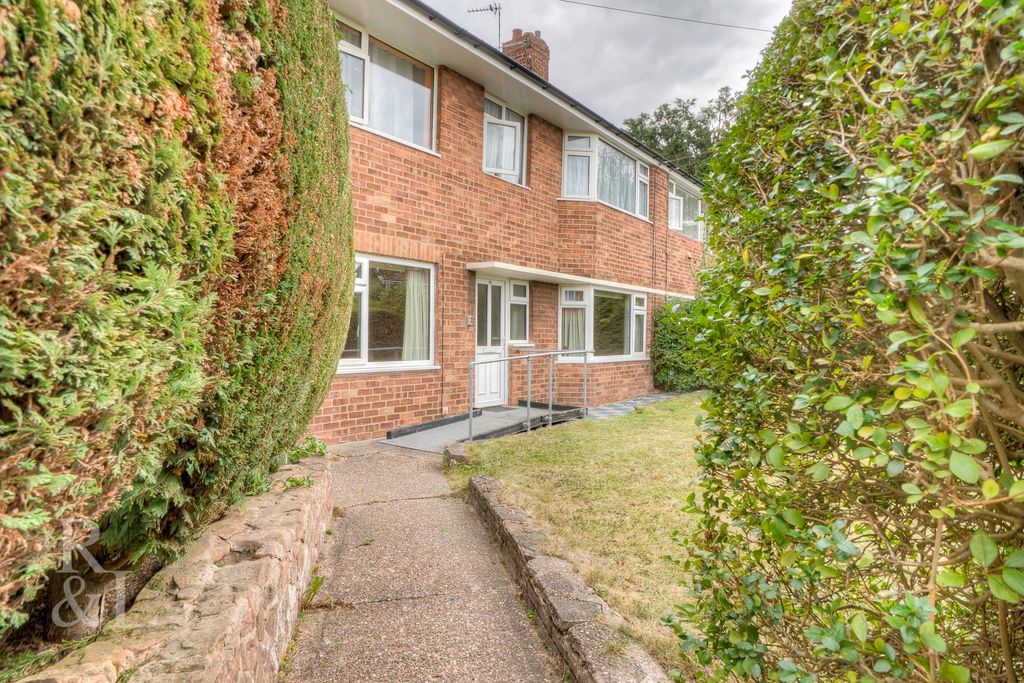 Property photo 1 of 11 Batchedd (13).Jpg