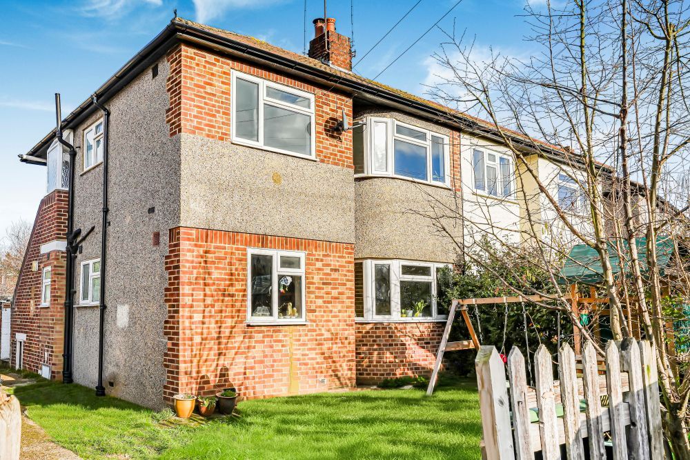 Property photo 1 of 18