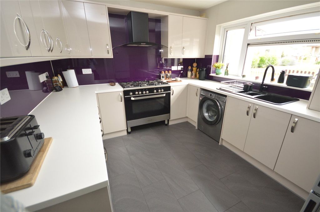 Property photo 3 of 13 Picture No. 06