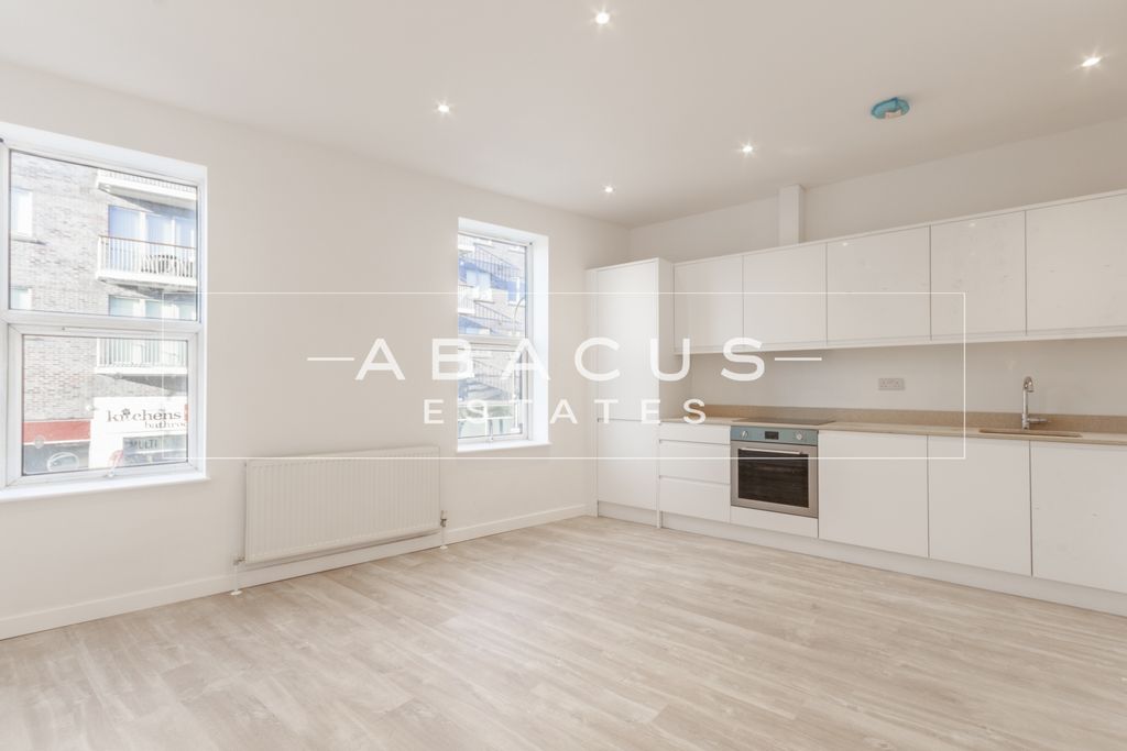 Property photo 3 of 14 Photo 1