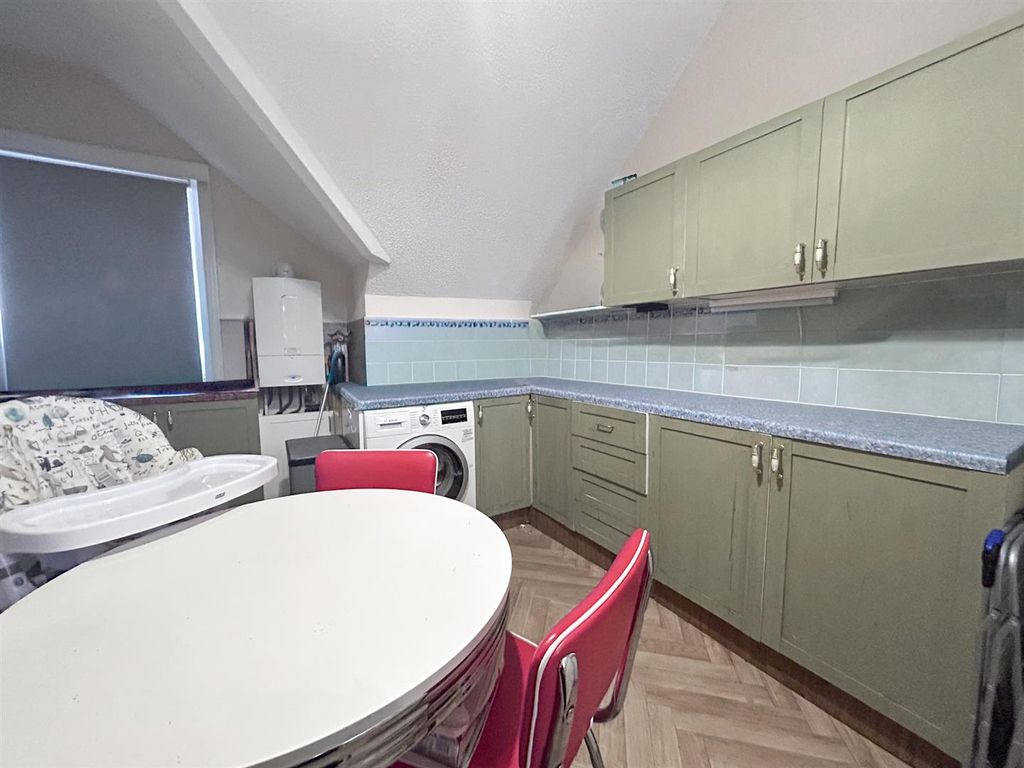 Property photo 2 of 12 5-Img_6503.Jpg