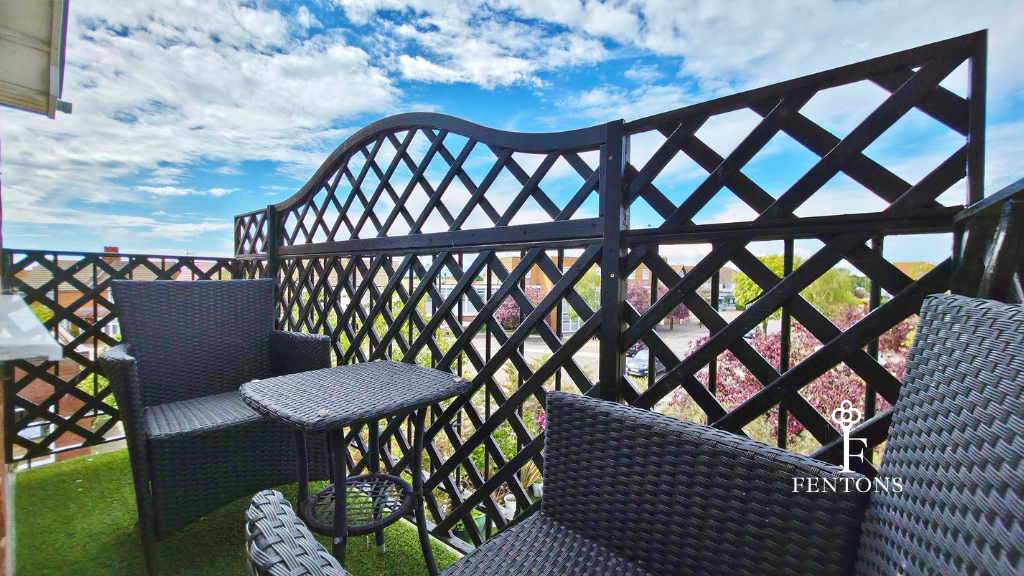 Property photo 2 of 22 Balcony