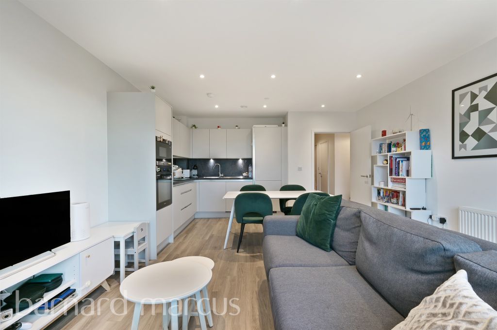 Property photo 2 of 9