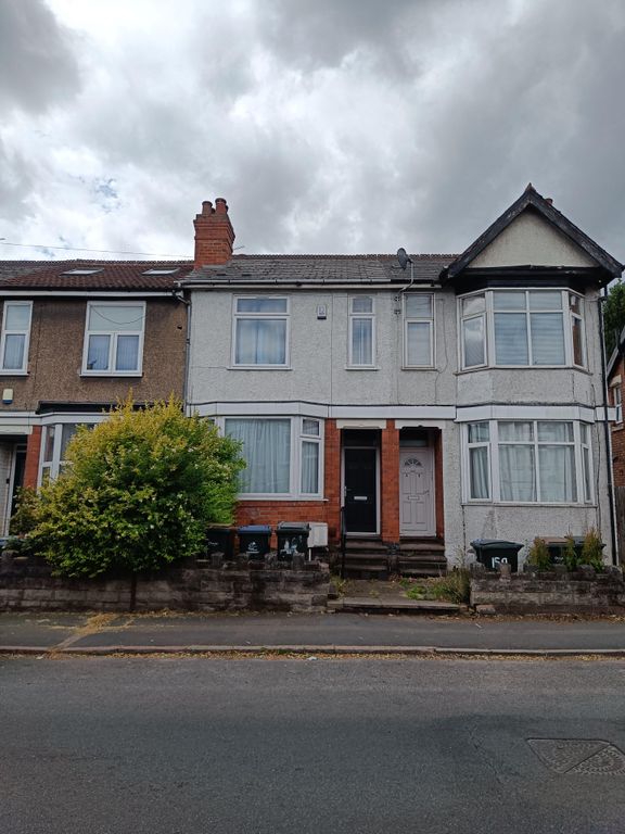 Property photo 2 of 42