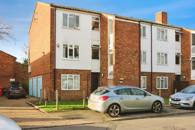 Property photo 1 of 13 Photo 16