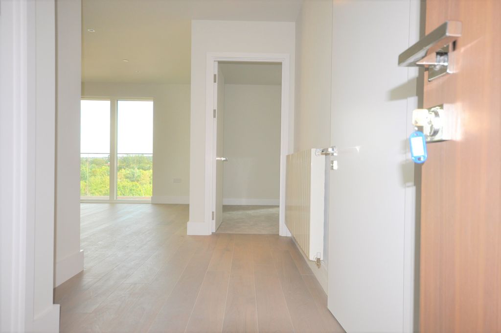 Property photo 2 of 15 Photo 02