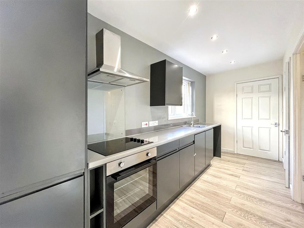 Property photo 2 of 11 Img_3012.Jpg