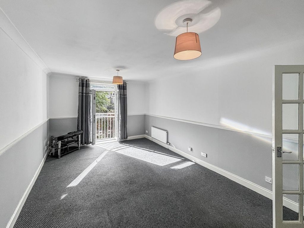 Property photo 3 of 13 Living Room