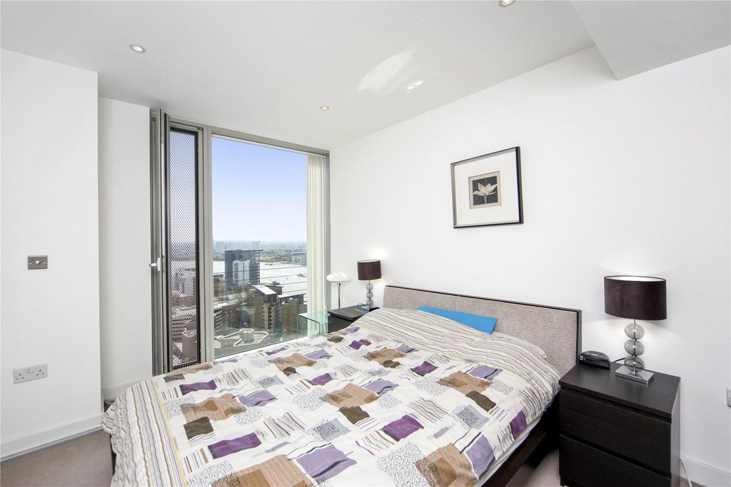 Property photo 3 of 14 Picture No. 05