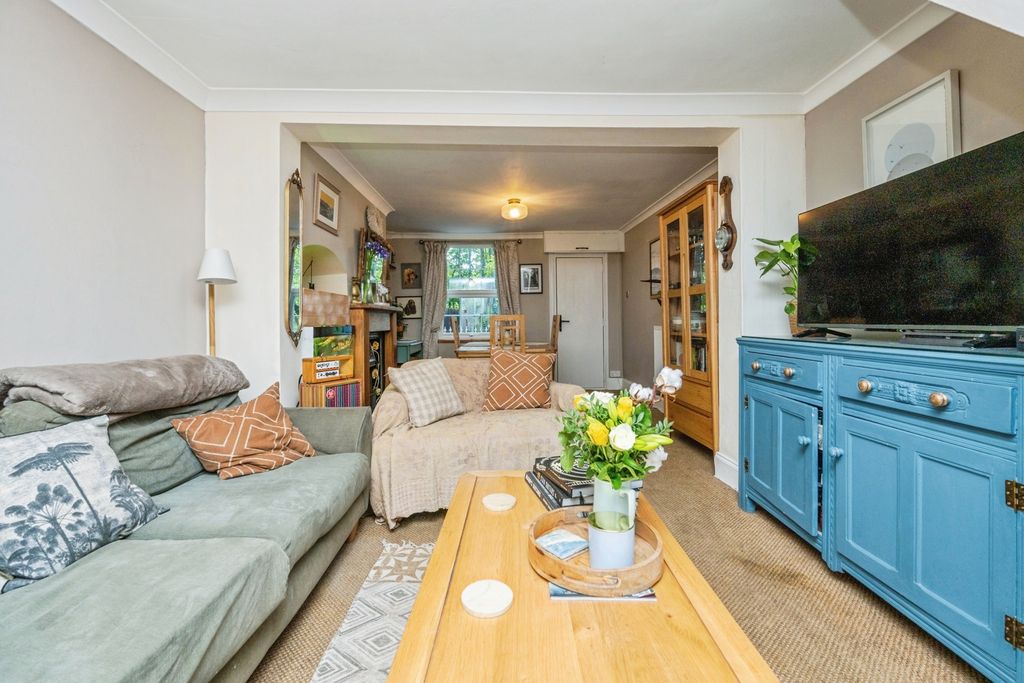 Property photo 2 of 16 Pbox-Img.Jpg