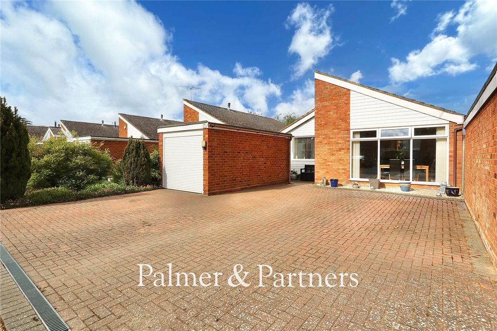 Property photo 1 of 20 Picture No. 03