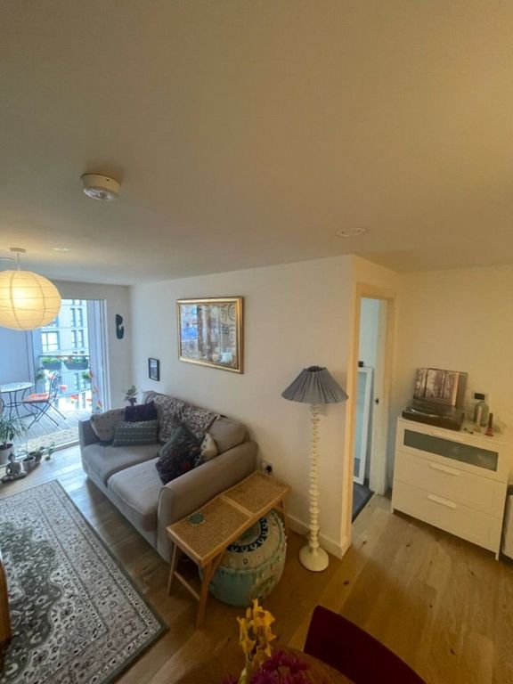 Property photo 3 of 9 Picture 3