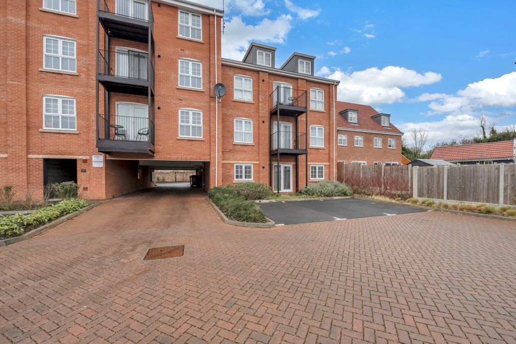 Property photo 1 of 10 Dcp_6303