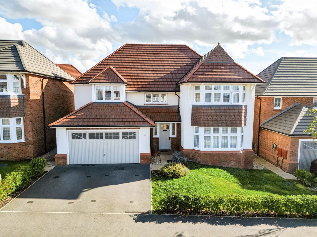 Property photo 1 of 31
