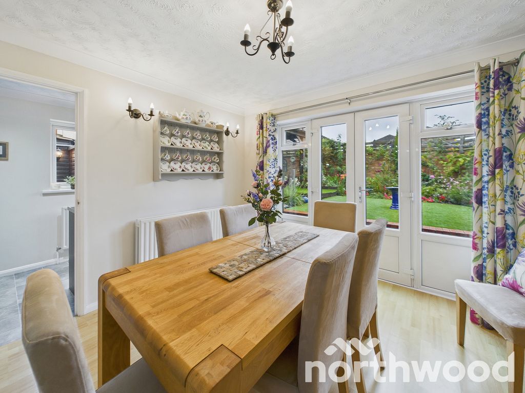 Property photo 3 of 39