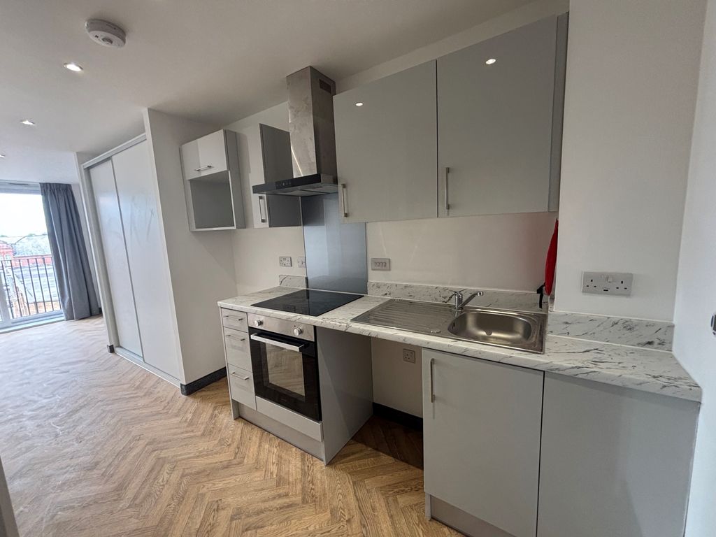 Property photo 2 of 4