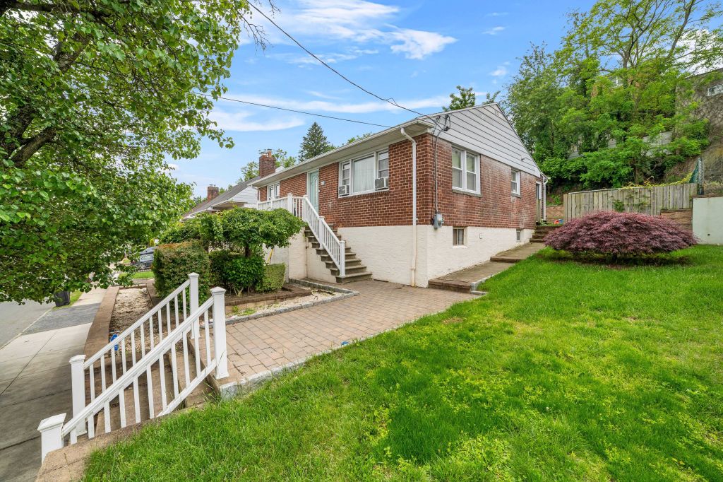 Property photo 2 of 26 <Alttext/>