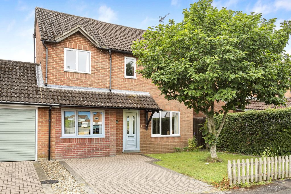 Property photo 1 of 16 Picture No. 18