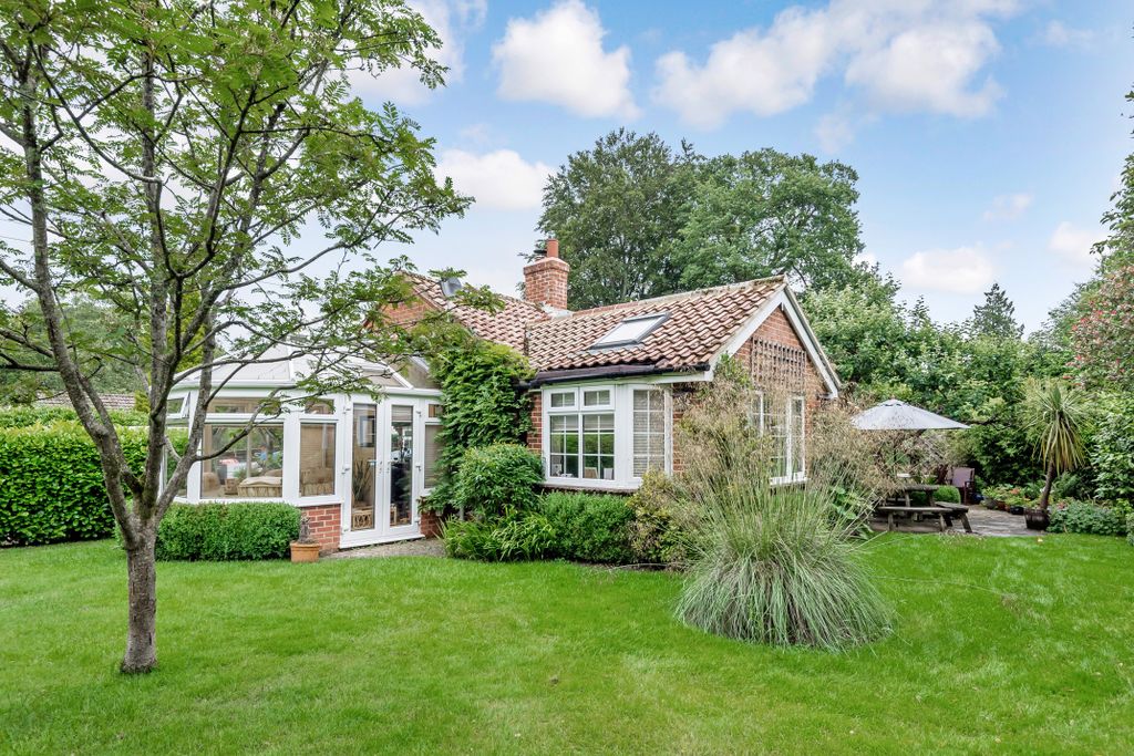 Property photo 3 of 19 Photo 18