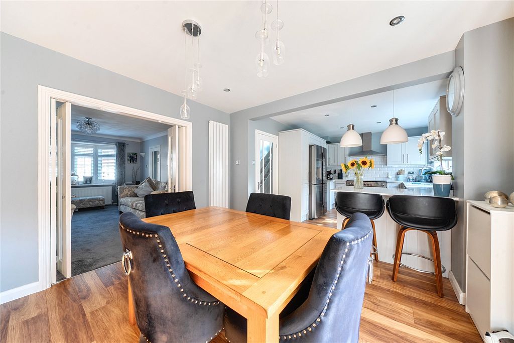 Property photo 1 of 20 Picture No. 07