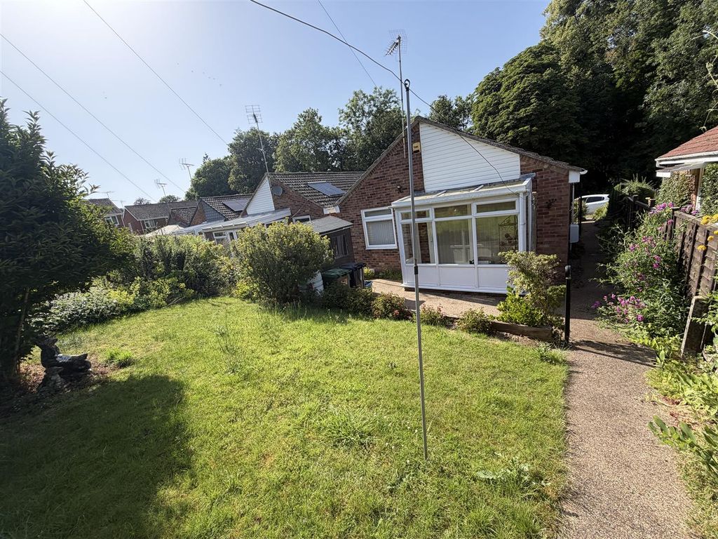 Property photo 2 of 11