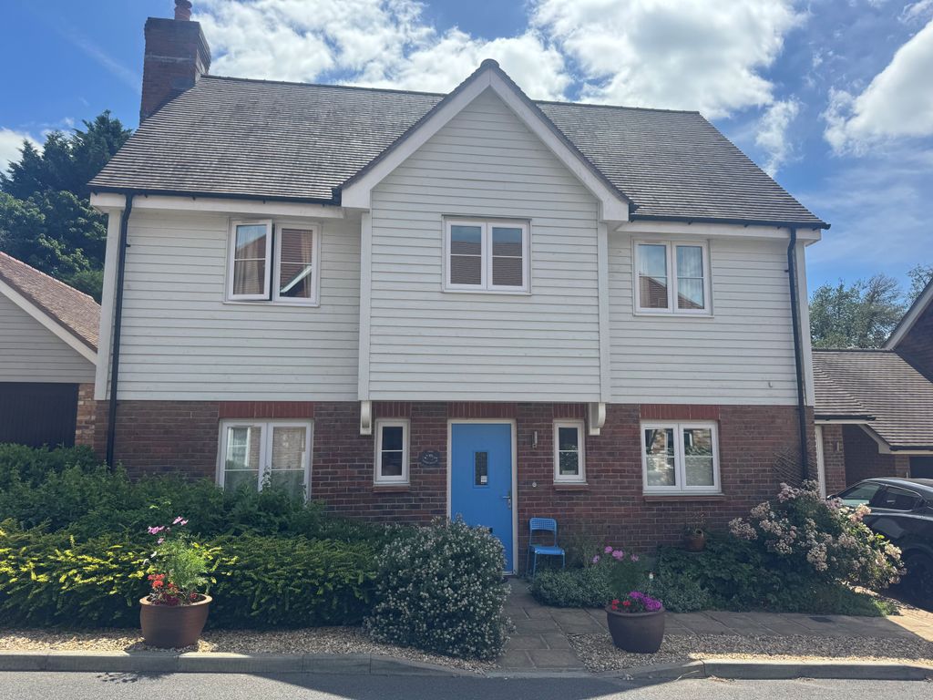 Property photo 1 of 15 3 Cherry Tree Lane - Front
