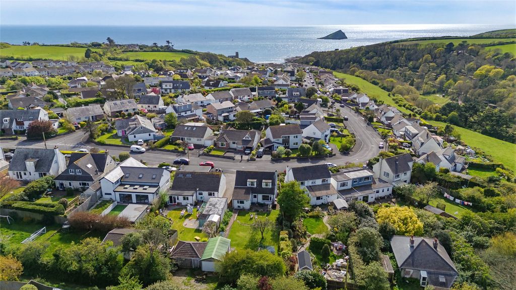 Property photo 3 of 21 Picture No. 24