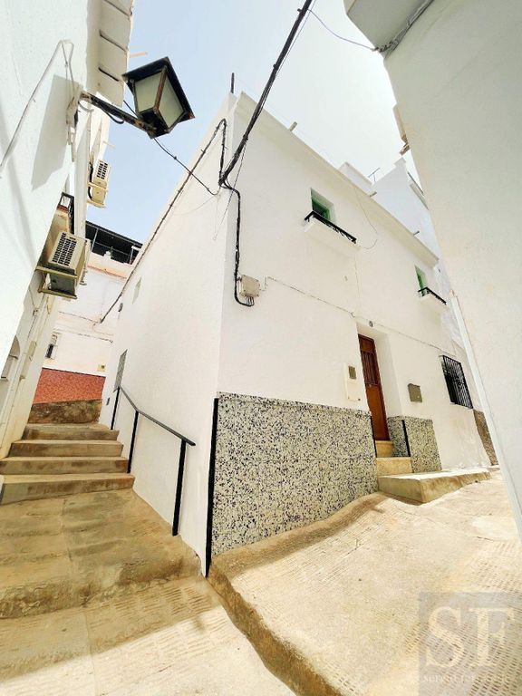 Property photo 1 of 19