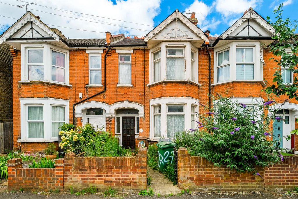 Property photo 1 of 19