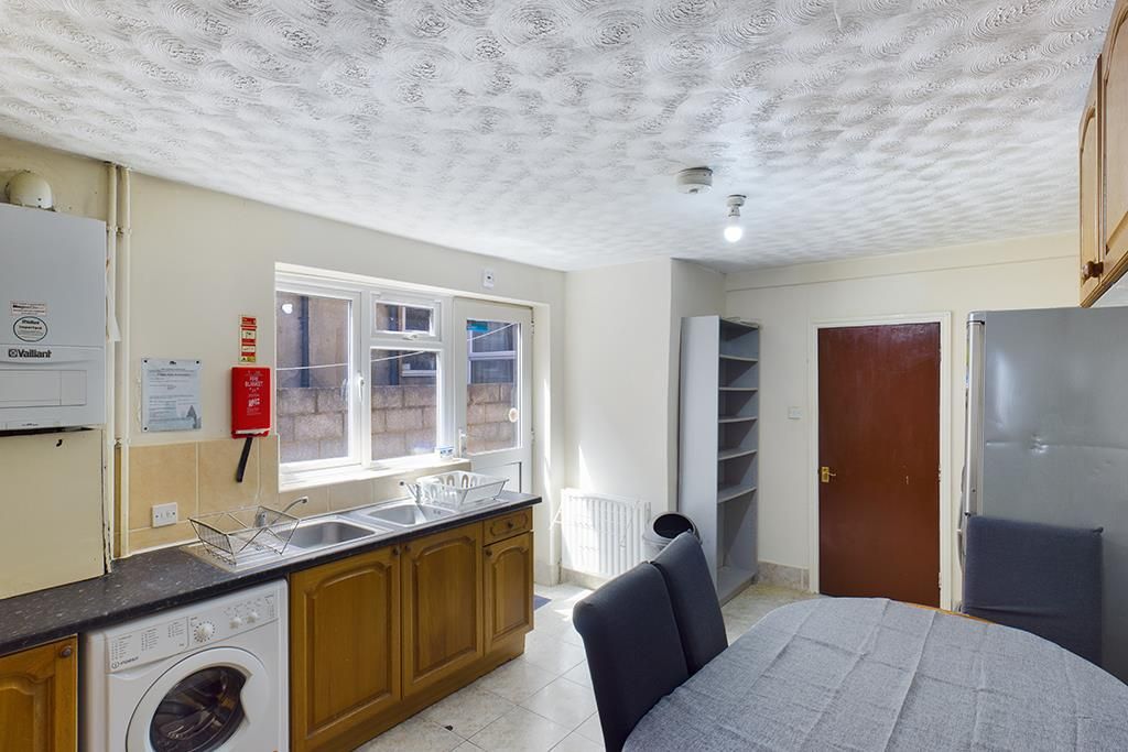 Property photo 3 of 15 Cam00627P1-Pr0173-Still05.Jpg