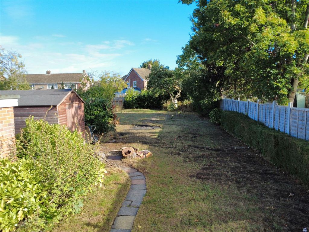 Property photo 2 of 23 Grd 1.Jpg