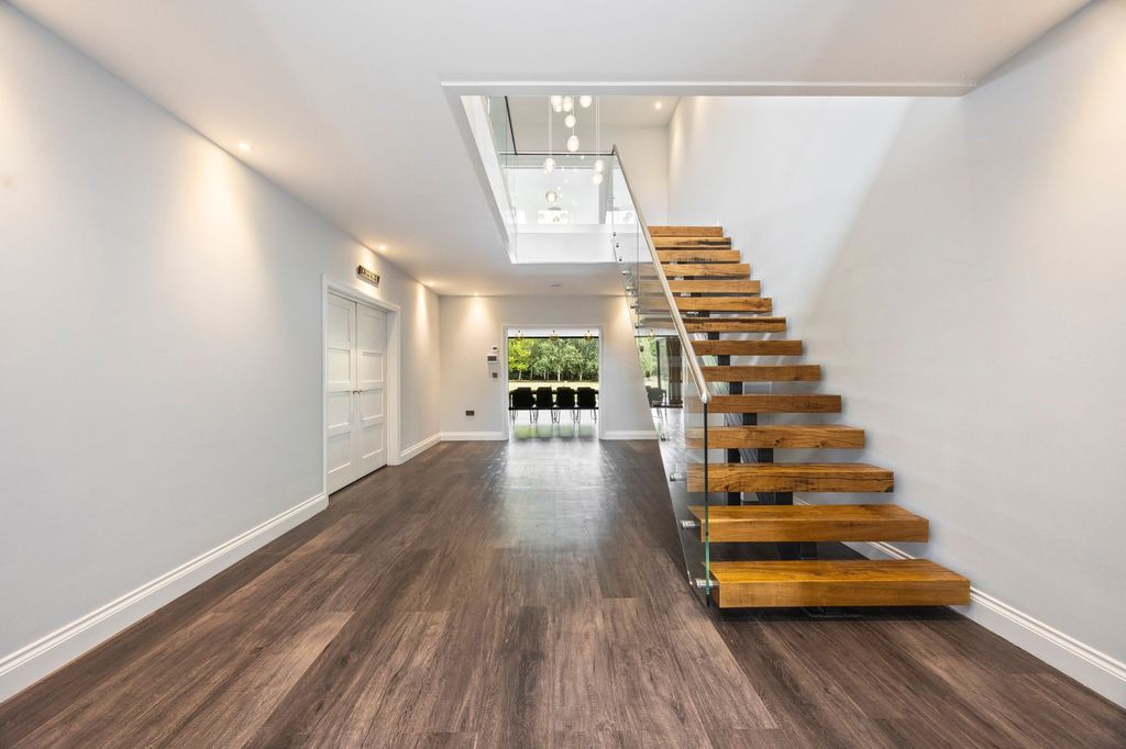 Additional image 5 of 5 bed detached house for saleHighground Lane, Barnham PO22